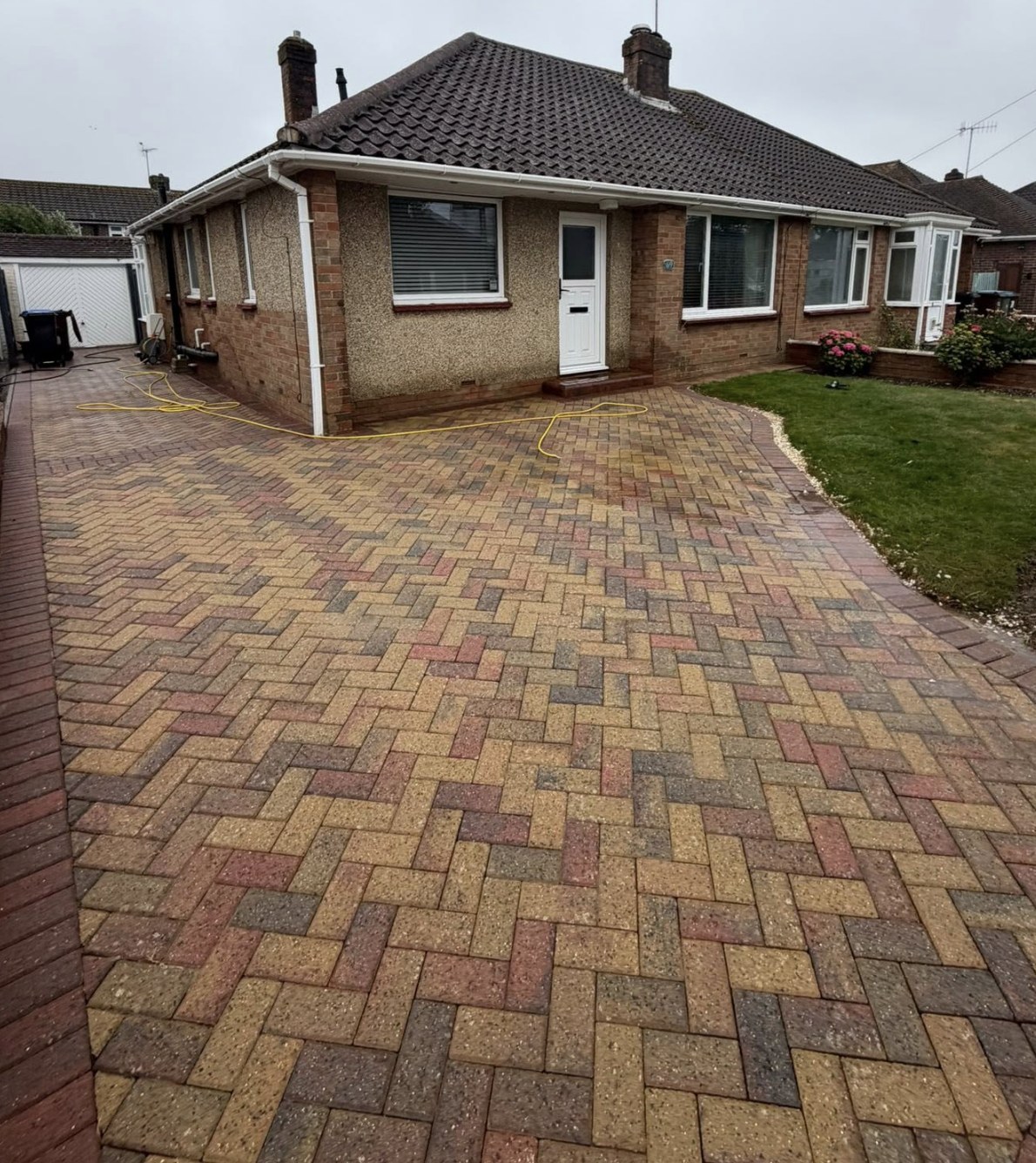 Block paving driveway restored by Arcline